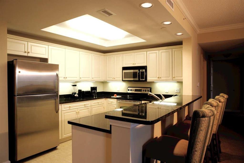 Royale Palms Condominiums Briarcliffe Acres Номер фото
